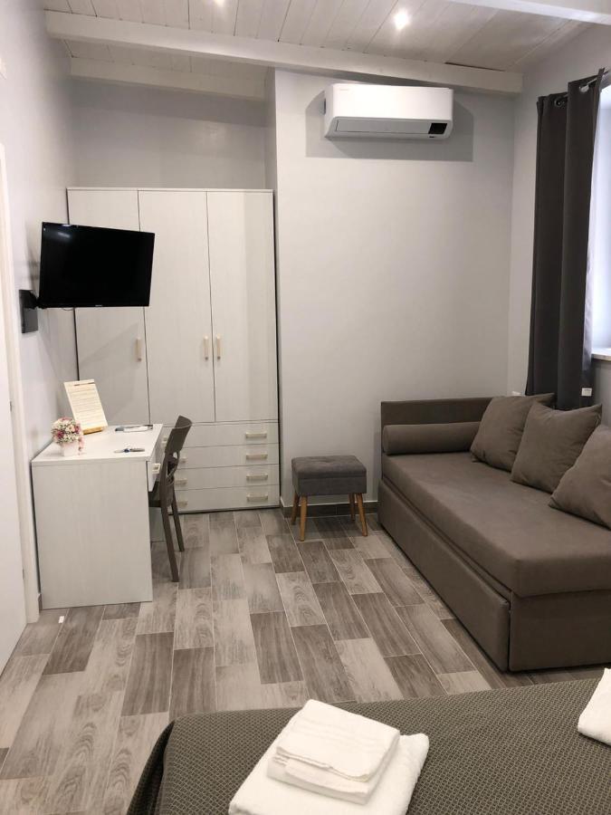 B&B Vittorio Emanuele Cirò Marina Exteriör bild