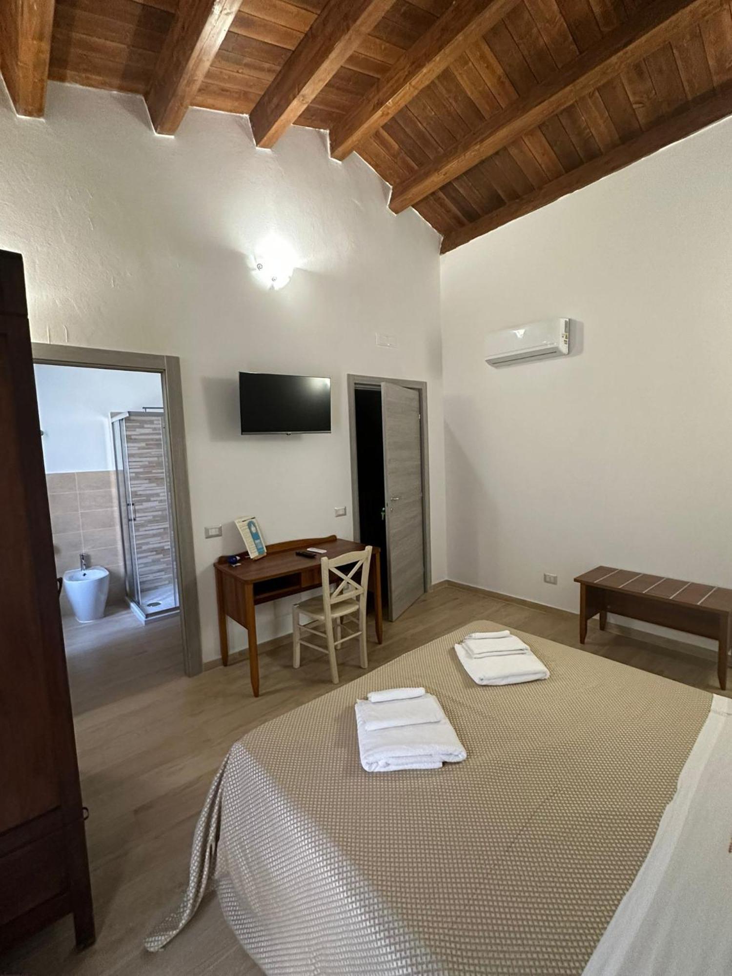 B&B Vittorio Emanuele Cirò Marina Exteriör bild