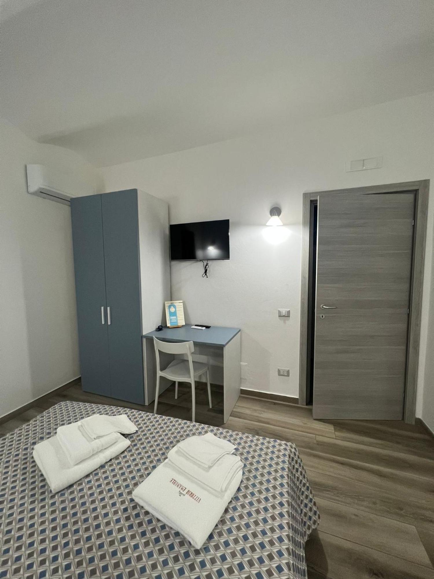B&B Vittorio Emanuele Cirò Marina Exteriör bild